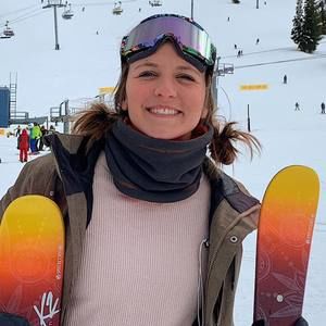 Meet your Posher, Cara